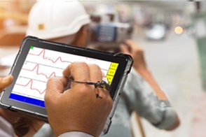 The application of 10-inch reinforced three-proof industrial tablet computer in fire rescue